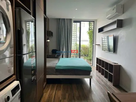 Cho Thuê Căn Hộ Studio Ban Công – Full Nội Thất – Máy Giặt & Máy Sấy Riêng – Gần Cv Hoàng văn thụ