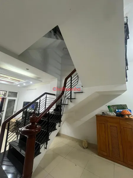 Cho thuê nhà nguyên căn đường Phan Sao Nam, Phường 11, Tân Bình - 3.8x25m, 3 Tầng, 5PN - 25tr