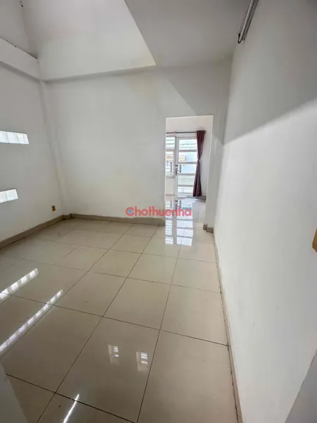 Cho Thuê Nhà 4 Phòng Ngủ - Đường Thoại Ngọc Hầu, Phường Hòa Thạnh, Quận Tân Phú.