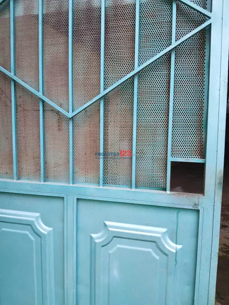 Chính chủ cho thuê nhà nguyên căn ngay ngã tư Lương Định Của, P. Hội Phú