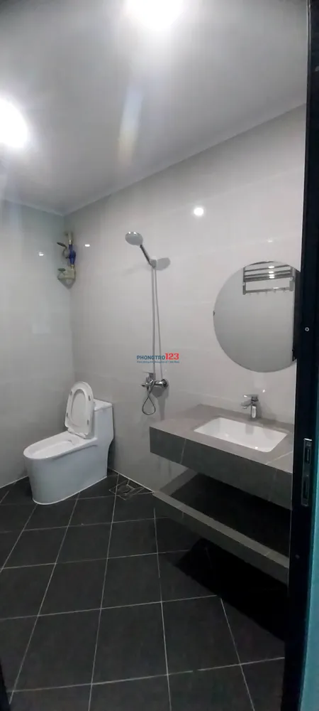 CHÍNH CHỦ CHO THUÊ CĂN HỘ 100% MỚI FULL NỘI THẤT SANG XỊN GIÁ RẺ