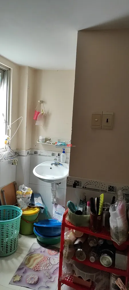 Cần tìm 1 nữ ở ghép Ở Quận 4. Phòng chỉ ở 2 người