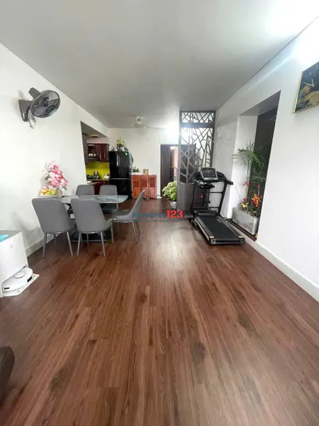 Chung cư Babylon, Âu Cơ, TP: 110m2, 3p ngủ, đầy đủ NT, 15tr