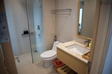 Cho Thuê Căn Hộ Ocean Suites 2 Phòng Ngủ - Tầng cao, view biển