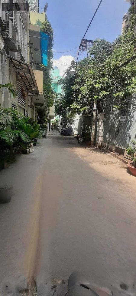 Cho thuê phòng 30m2 cao cấp Trường Sa, Q. 3 (giá: 4,5tr/tháng0919557669, cô Dung (ko tiếp cò)