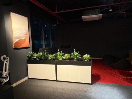 Cho thuê văn phòng 180m2 sẵn nội thất tại Ngoại Giao Đoàn, Bắc Từ Liêm giá 40 triệu/tháng