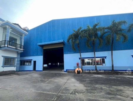 Cho thuê 2000m kho xưởng mỷ tho