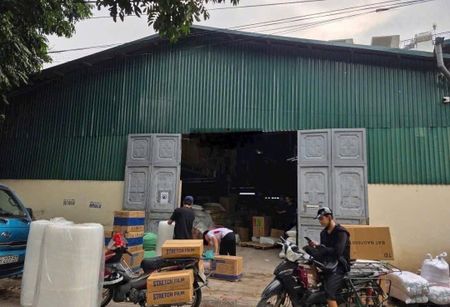Cho Thuê Kho Xưởng Ngọc Thuỵ 300m MT 10m 26 Triệu Xe 5 Tấn Đỗ Cửa