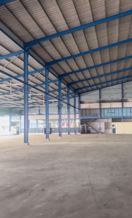 Cho thuê xưởng TP Vĩnh Long DT 4500m2 giá 165 tr