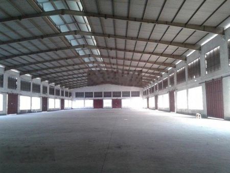 Cho thuê kho siêu vip 1.800m2 mặt tiền đường Lê Văn Quới, P. BHH A, Bình Tân