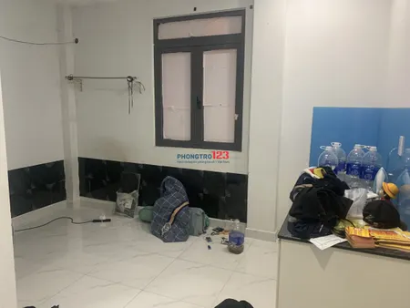 Cần nữ ở ghép 1 : 1 Rất gần Bonchen Và Aeon