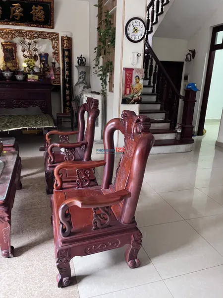 Phòng trọ cho thuê, cách trường đại học công nghiệp Nhổn 2km.