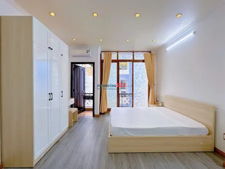 Cho thuê căn hộ dịch vụ, 30m2, 1 Phòng Ngủ, Cách Mạng tháng 8 Quận 1