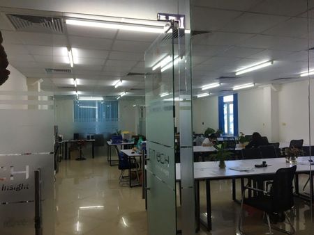Cho thuê văn phòng, yoga mặt phố Trần Hưng Đạo, Hoàn Kiếm. DT 100m2 giá chỉ 130 nghìn/m2/tháng
