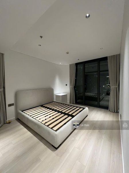 cho thuê CH 3 ngủ full đồ mới tinh giá tốt nhất tòa N01T6 Ngoại giao Đoàn. LH 0924691666