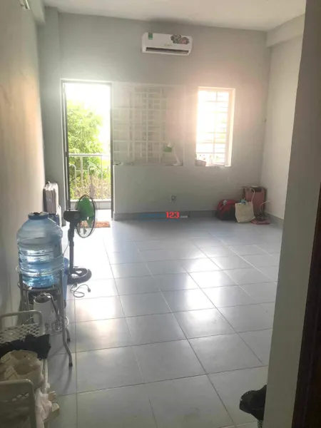 Tìm bạn nữ ở ghép phòng 3 người 1tr5/người