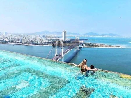 Cho thuê căn hộ Golden Bay, 2 phòng ngủ, full nội thất cao cấp 5*, view biển, LH 0905840468