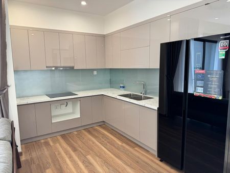 Cho thuê căn 3PN 100m2 -15 triệu, view thoáng tại The Zurich-Vinhomes Ocean Park, miễn phí môi giới
