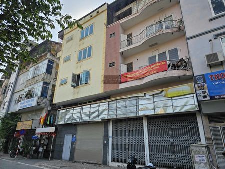 Cho thuê mặt bằng 170m² phố Nguyễn Lân - Hà Nội