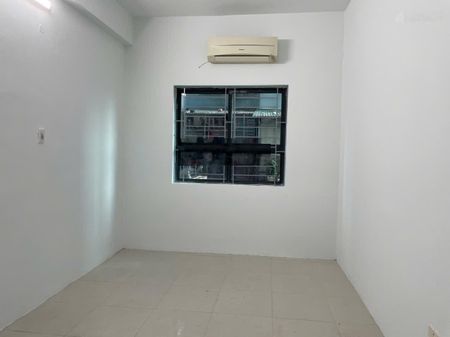 Cần cho thuê căn hộ 65m2 2PN tầng 3 tòa CT12A Kim Văn Kim Lũ - Nguyễn Xiển giá tốt chỉ 8,0 tr/th
