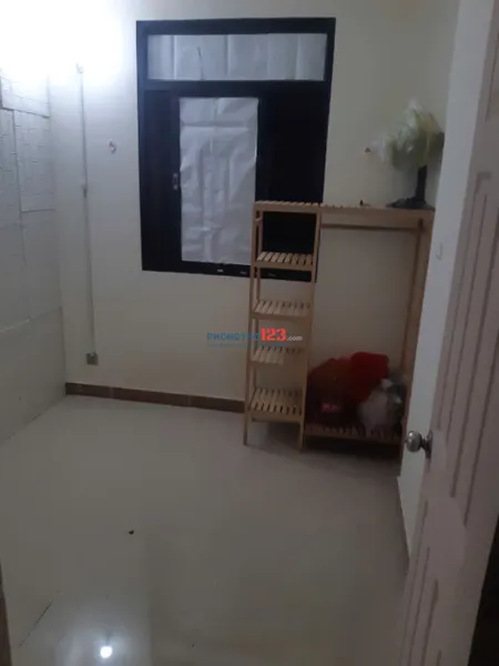 Cho thuê phòng trong CH CC Đức Khải