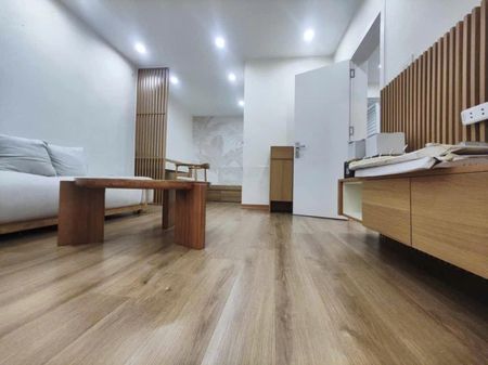 Cho thuê căn hộ tập thể tầng 2 view sân rộng full nội thất giá chỉ 9 triệu