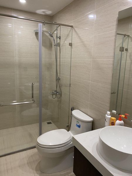 0915130235 tôi cho thuê căn hộ trên 2PN đủ đồ 95m2 tại dự án Mipec Tower