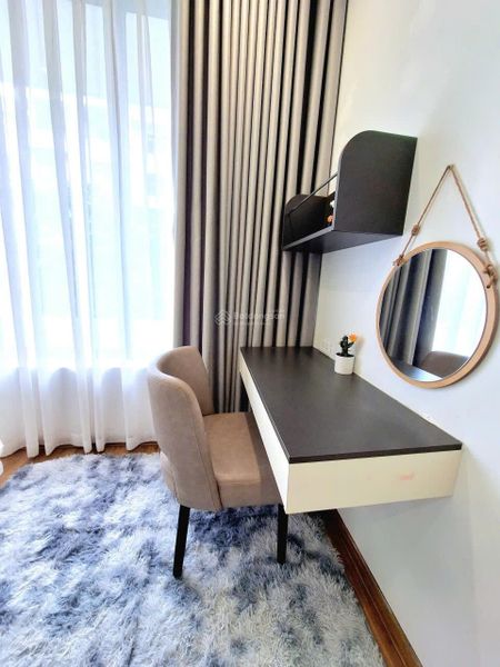 Cho thuê căn hộ 2 ngủ vinhomes marina