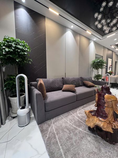Cho thuê Căn hộ 3 Phòng Ngủ nội thất cao cấp Celadon City Tân Phú - Diamond Centery