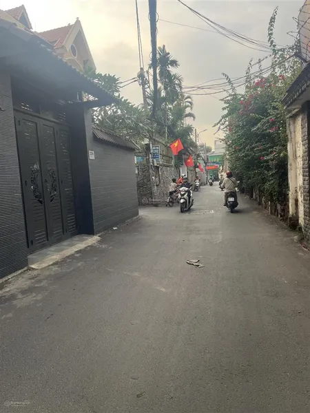 Bán căn hộ dịch vụ dt 11x20m đúc 5 tầng đường số 21, phường 8, gv giáp quang trung giá 28 tỷ tl