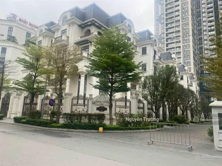 Chính chủ bán biệt thự đơn lập vip the zei, 270m2, 5 tầng, 1 tầng hầm, hoàn thiện cơ bản. giá 92 tỷ