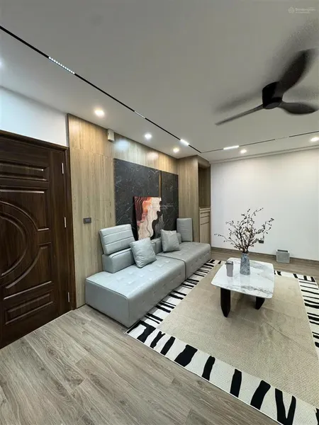 Chính chủ bán gấp chung cư văn khê, hà đông, 160m2, 4 phòng ngủ, full nội thất, 8.9 tỷ