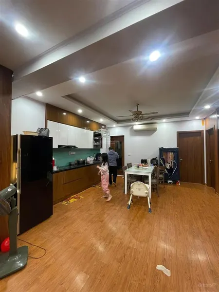 Bán căn hộ chung cư văn khê hà đông 105m 3pn 2vs ban công đông nam full nội thất giá 6,3 t
