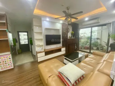 Em cần bán gấp ch 80m 3 ngủ teccosky. e trang 0989 717 ***
