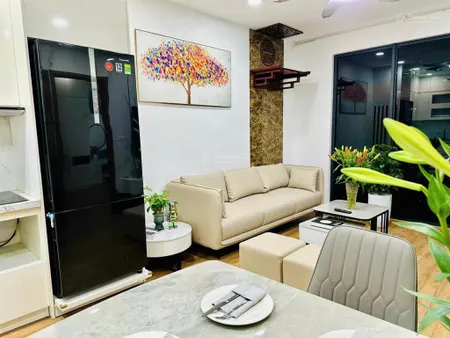 Rẻ nhất, cam kết giá chuẩn. gia đình cần bán căn hộ 2pn, tầng đẹp, hướng đẹp, giá hot, iris garden