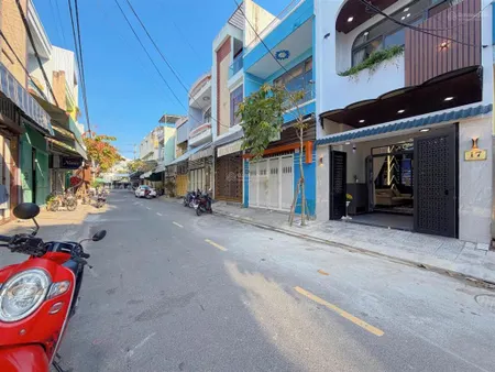 Chào bán căn nhà 3 tầng mặt tiền siêu đẹp đường 5m5 ngay tt q. thanh khê