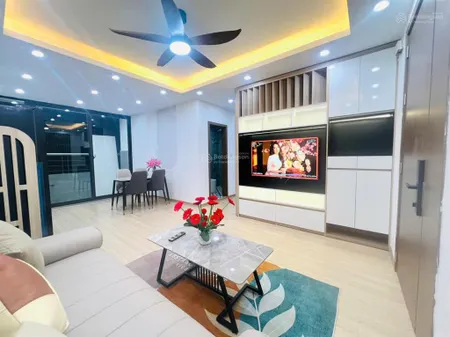Nhà đẹp ở ngay căn hộ 77m 3pn 2vs nt full đồ sổ đỏ lâu dài giá nhỉnh 5 tỷ, toà ct2x2 kđt linh đàm