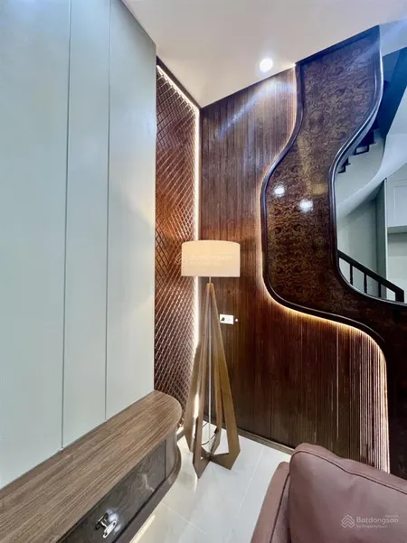 Siêu phẩm mới xây full nt xịn xò ở văn phú,hđ.ô tô đỗ cách nhà 20m.gía 8.6tỷ có tl