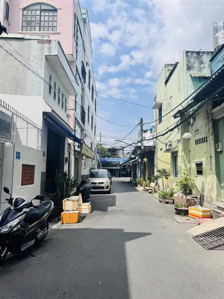 Hẻm nhựa 8m thông kinh doanh cầu xéo, tân phú 65m 7.x tỷ.4 x 16,1m (65m) vuông vức.