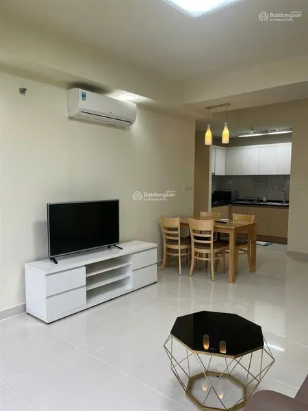 Chử gửi bán căn ehome 2 full nội thất, 2pn, 2wc, 66m2, giá nhỉnh 2 tỷ sẵn sổ