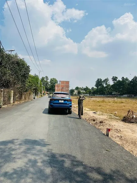 Bán 1 trong 2 lô lk sh thổ cư dt 5 x 22m mặt tiền đường bưng cơ, lộc an, long thành