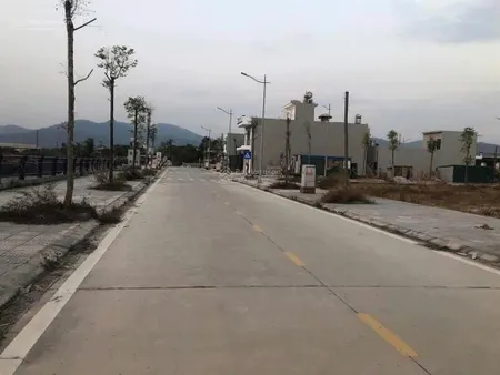 Chính chủ chuyển nhà lên hà nội cần bán lô đất 85m2 tđc bí thượng dân cư đông đúc .