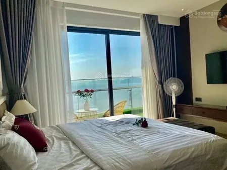 Cắt lỗ nhẹ 2 căn studio đập thông tổng 90m2 hướng đông nam full nội thất giá chỉ hơn 5 tỷ!
