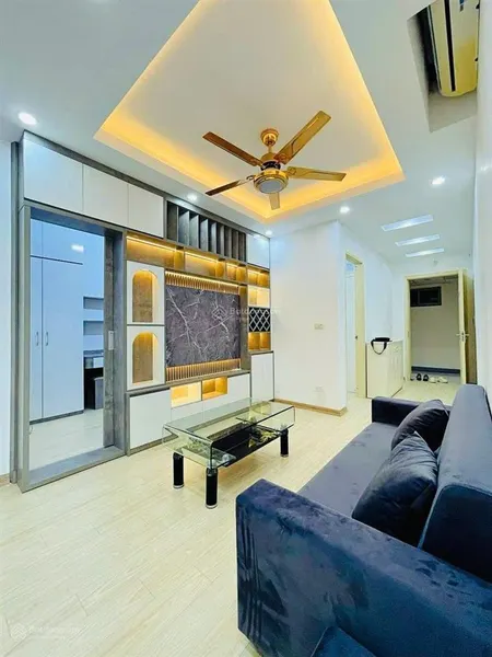 Bán căn hộ gia đình nội thất đầy đủ mới