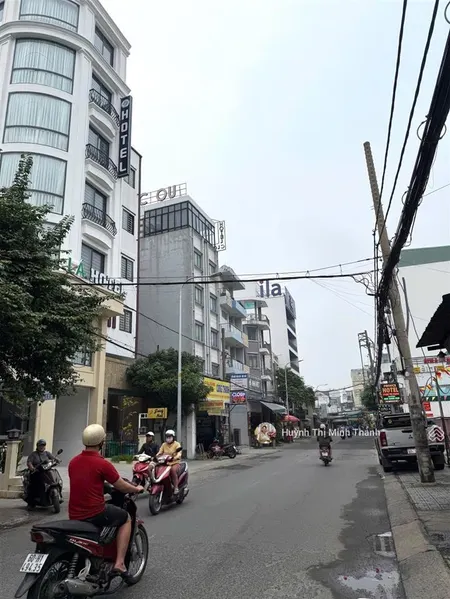 Toà building hầm 6 tầng, 5.6x22m có thang máy pccc chuẩn chỉ 26 tỷ tl