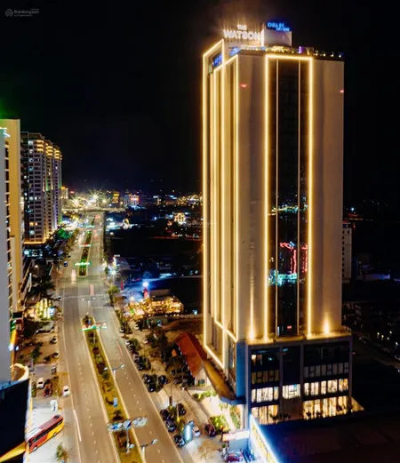 Siêu phẩm khách sạn vip góc 2 mặt tiền phố tây an thượng cách biển chỉ 500m