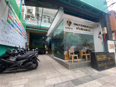 Văn phòng riêng tư có cửa sổ với 5 chỗ ngồi trọn gói 4 triệu/tháng | Sẵn bàn ghế | Vào làm ngay