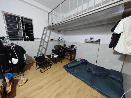 Có việc về quê nên pass gấp phòng trọ phan văn hớn