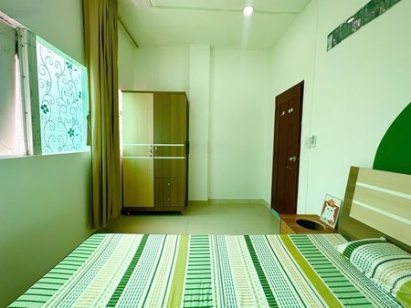Phòng căn hộ tách bếp đủ nội thất 30m2 - 62/1A Trương Công Định Q. Tân Bình (gần Etown Cộng Hòa)