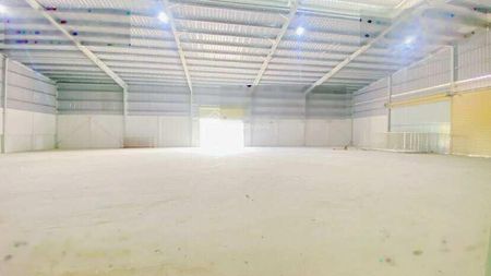 Cho thuê kho 1.300 m2 mặt tiền Quốc lộ 61C có văn phòng 50 triệu